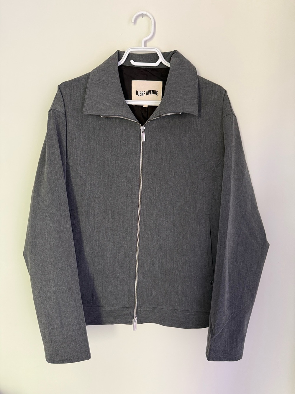 Djerf Avenue First Choice Jacket in Grey